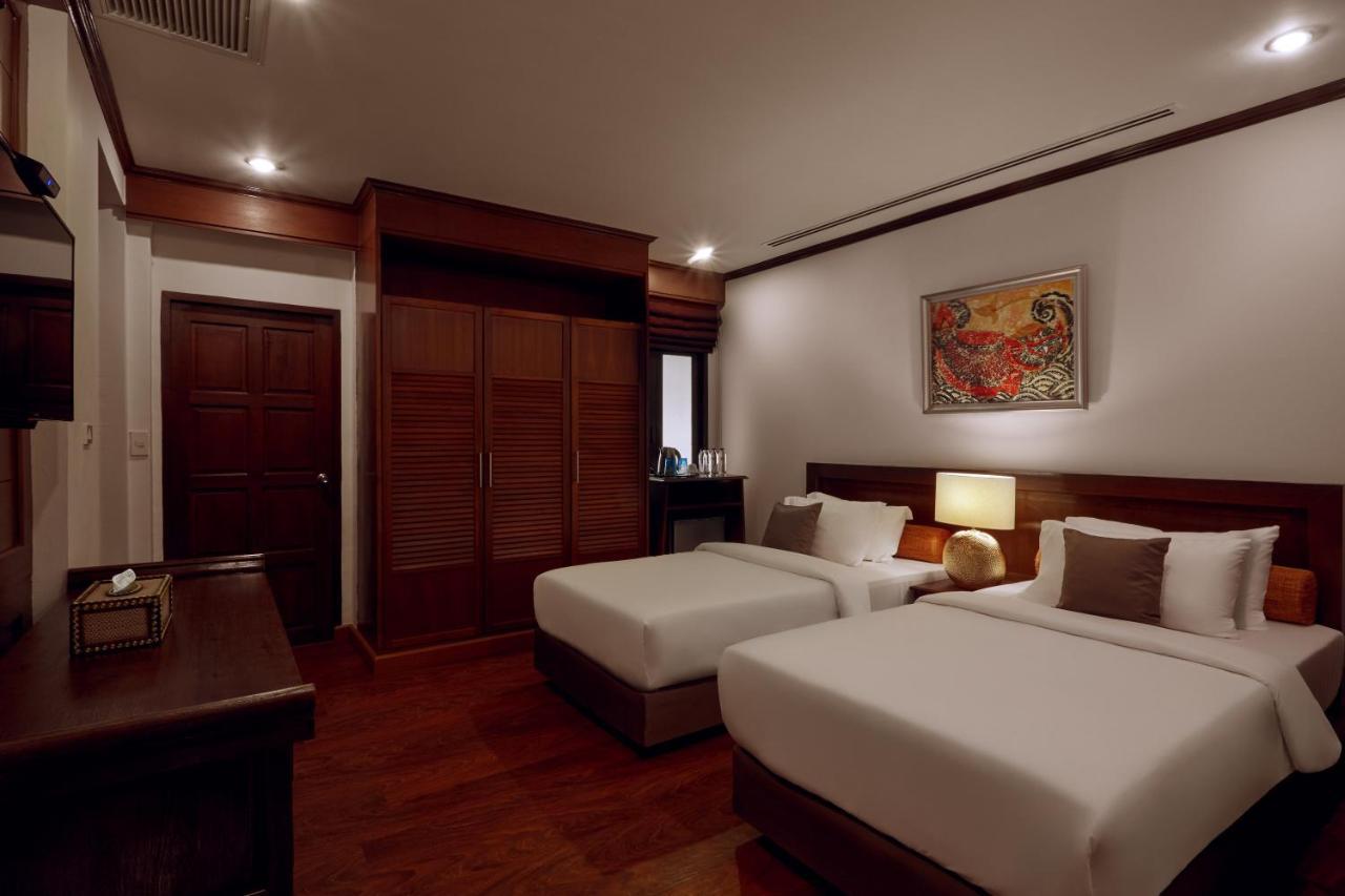 Chinoiserie Collection Resort And Spa Nai Harn Exterior foto